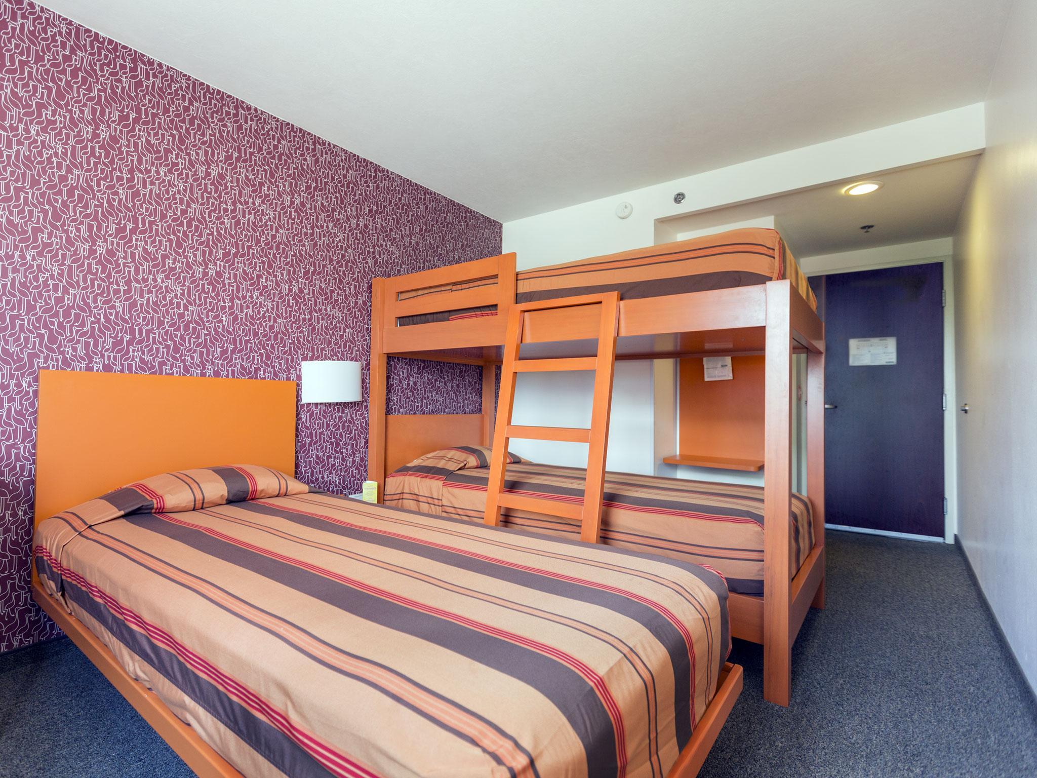 City Express Junior By Marriott Toluca Aeropuerto Exteriör bild